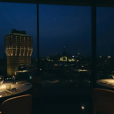 Uptown Palace-3